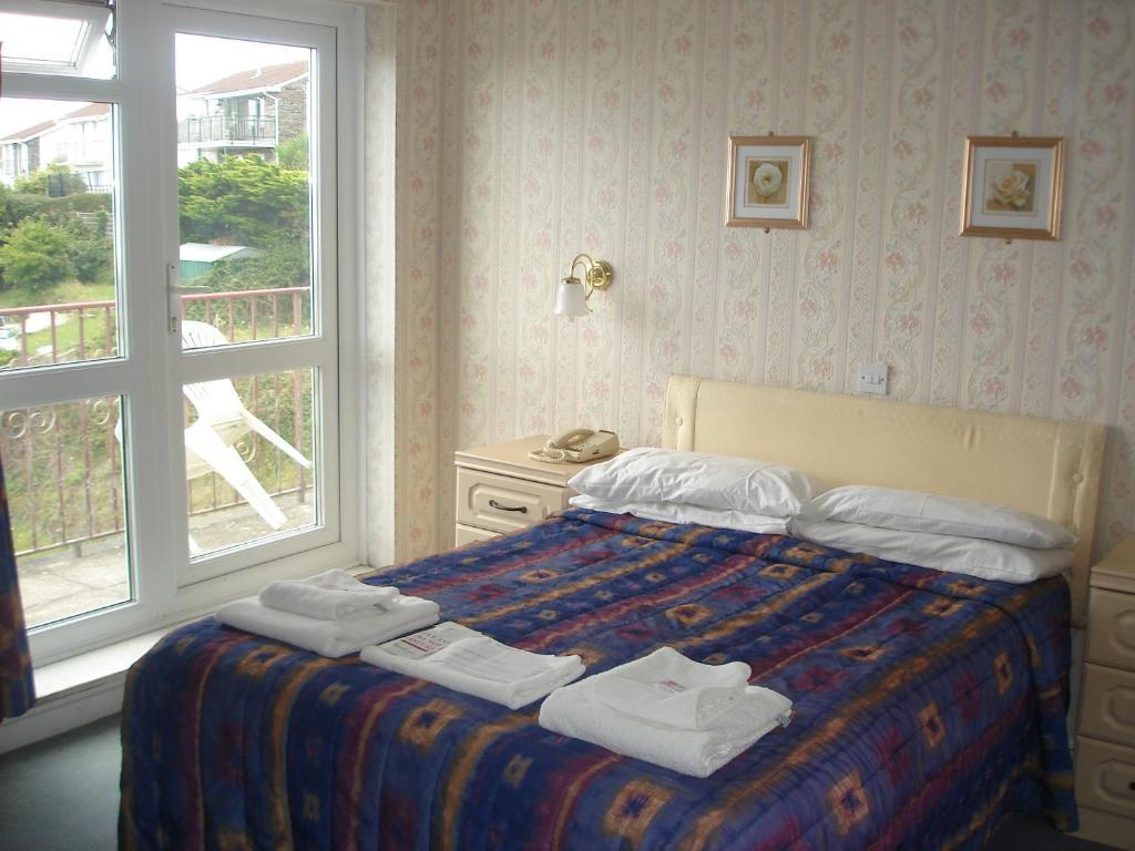 The Royal Hotel Bideford Room photo