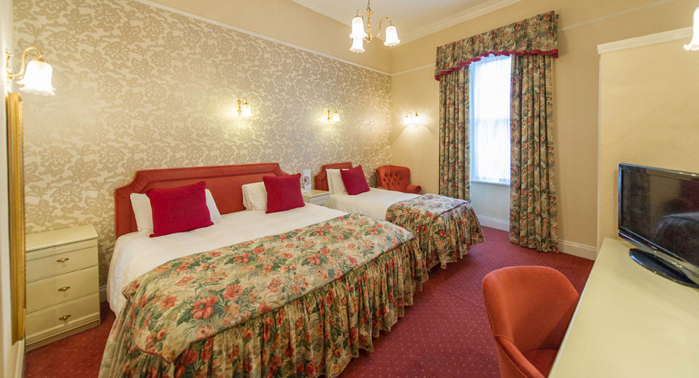 The Royal Hotel Bideford Exterior photo